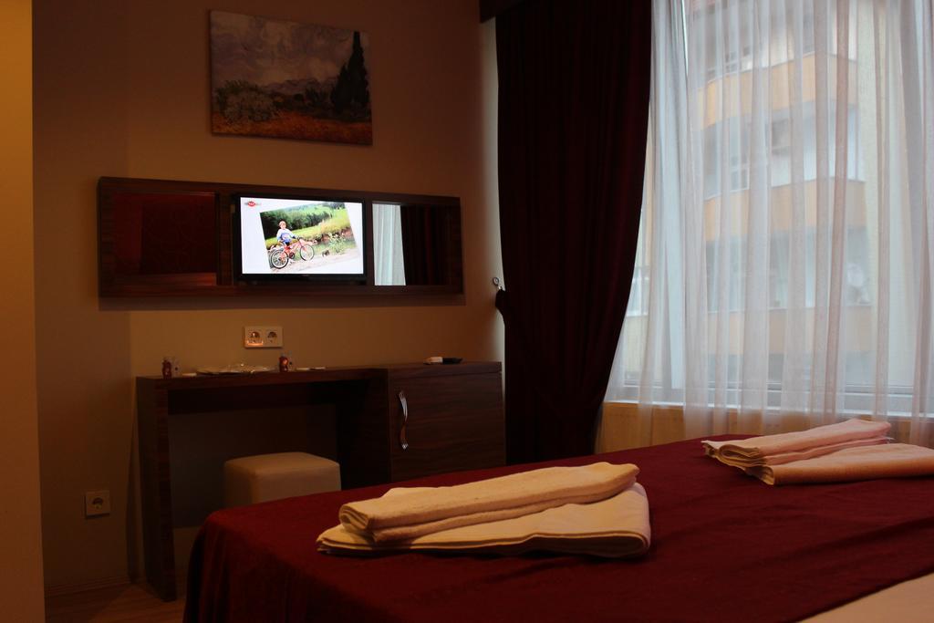 גבזה Somya Hotel מראה חיצוני תמונה