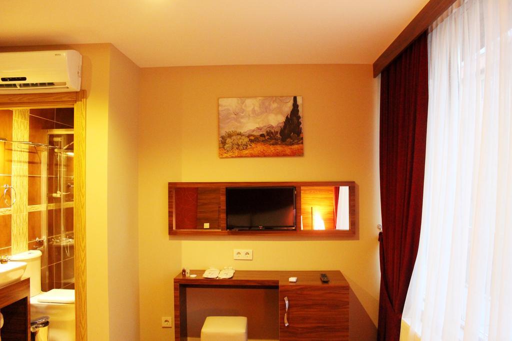 גבזה Somya Hotel חדר תמונה