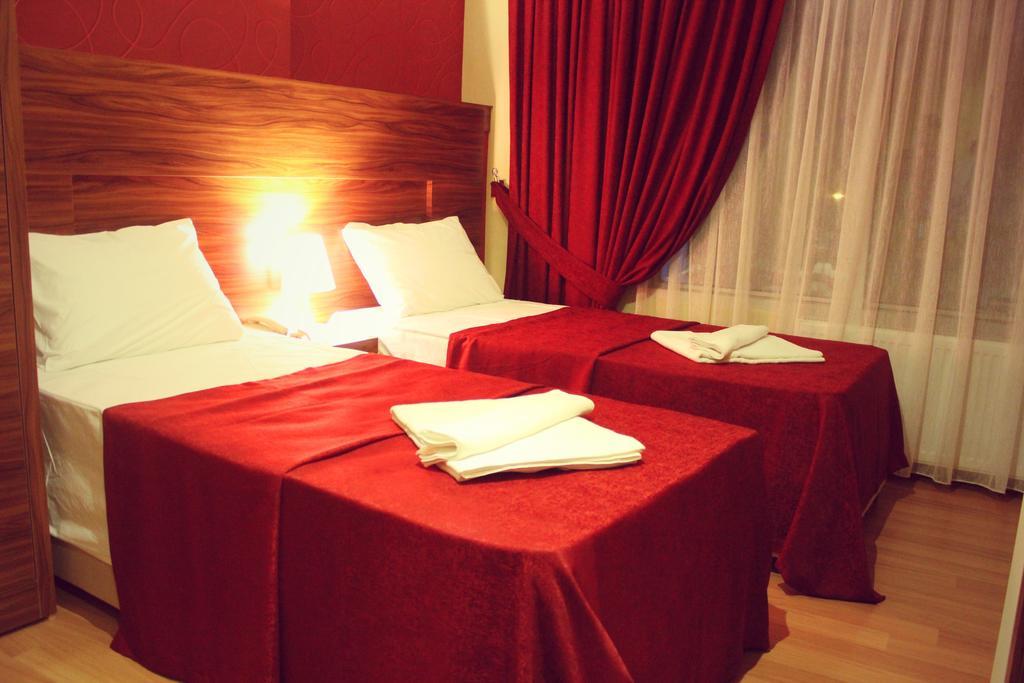 גבזה Somya Hotel חדר תמונה