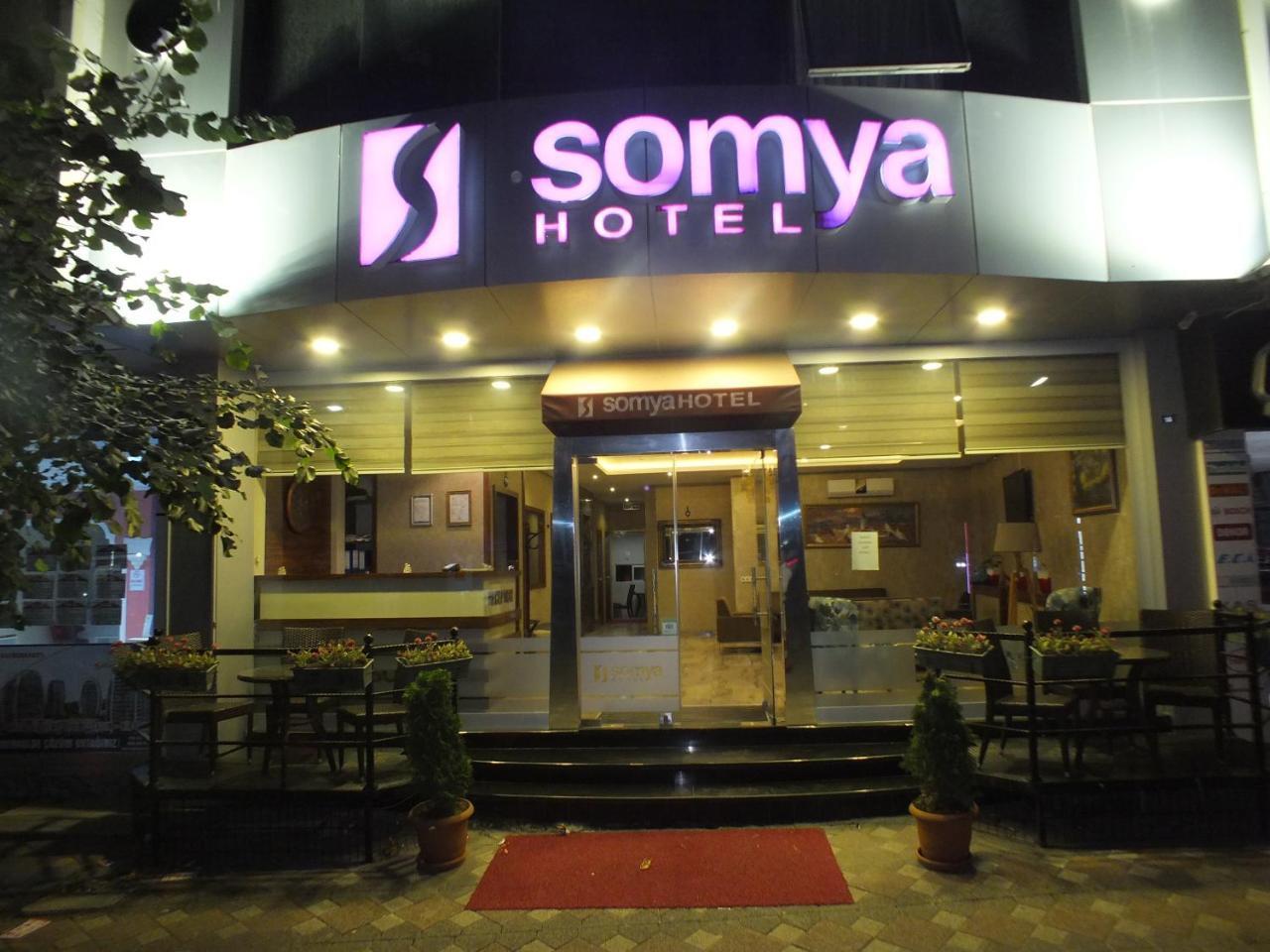 גבזה Somya Hotel מראה חיצוני תמונה