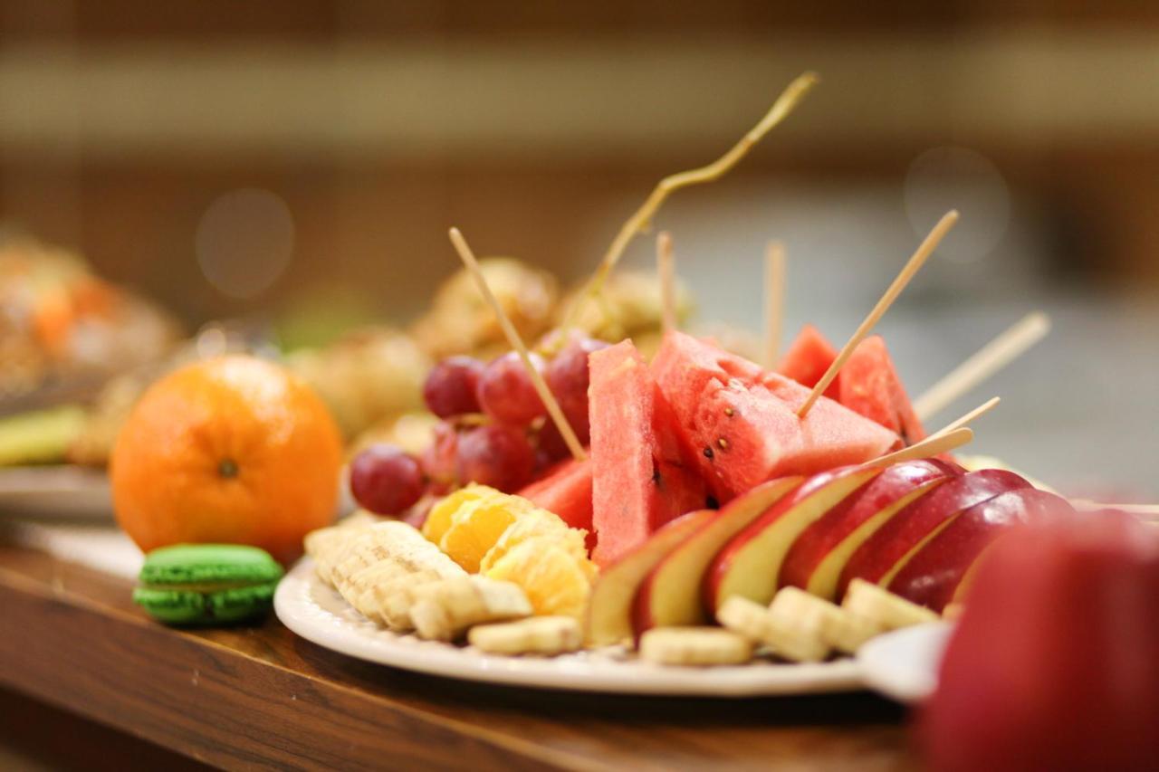 גבזה Somya Hotel מראה חיצוני תמונה