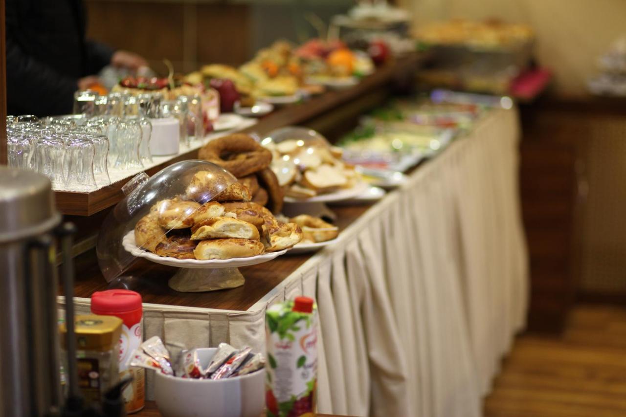 גבזה Somya Hotel מראה חיצוני תמונה